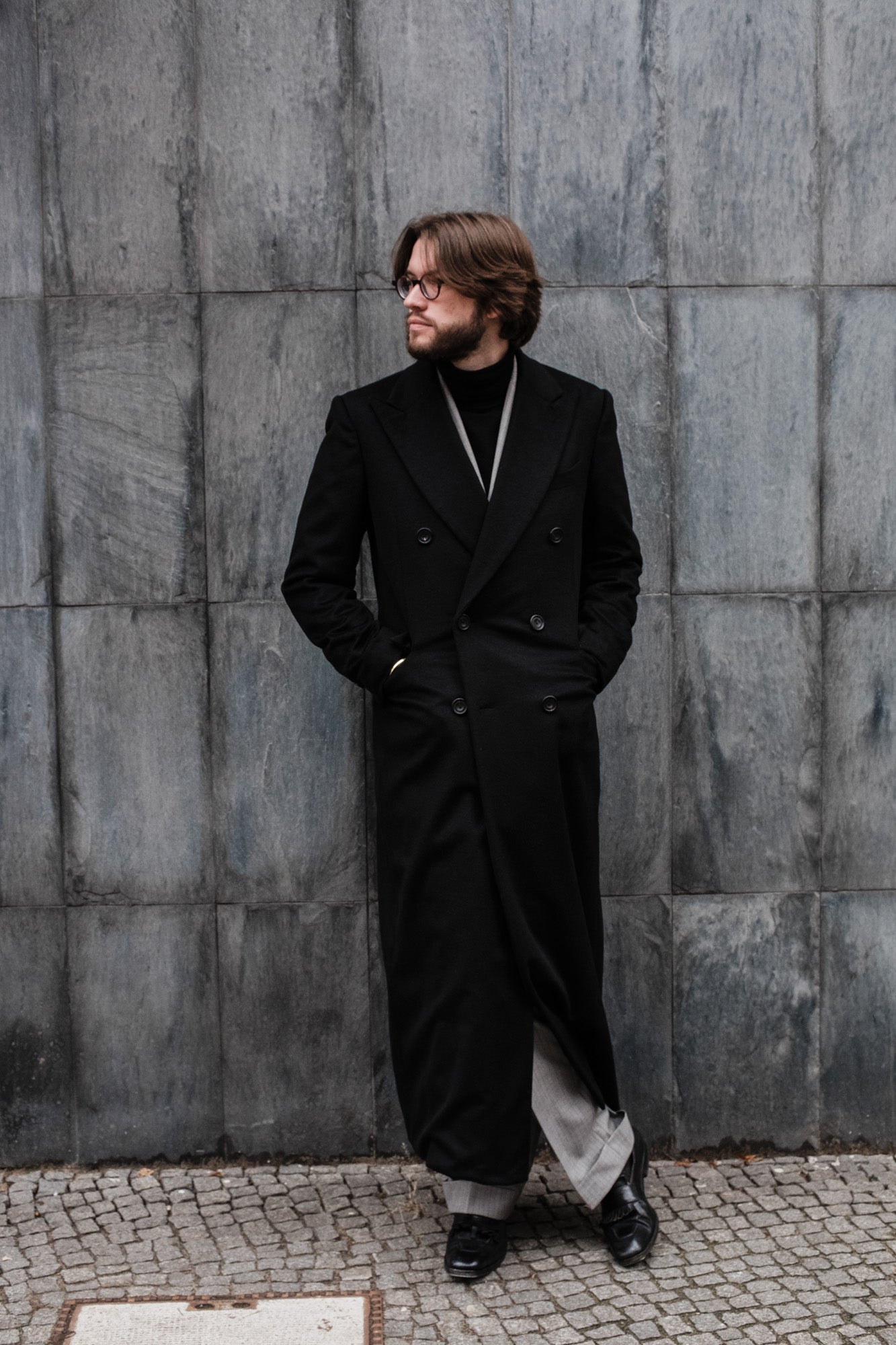 Overcoat - Black ripple cashmere by Piacenza