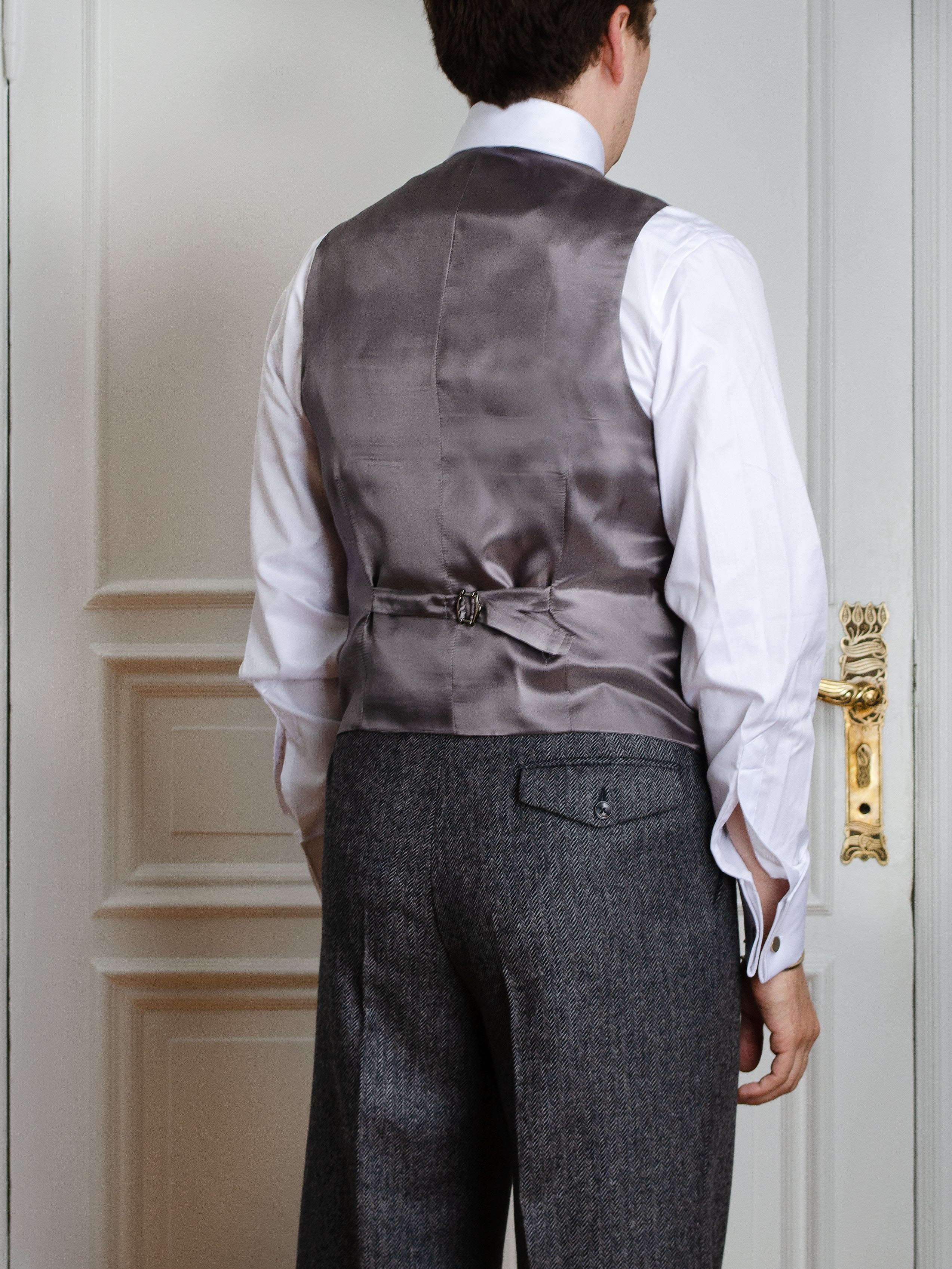 Anzug - Grau-schwarzer Herringbone-Tweed